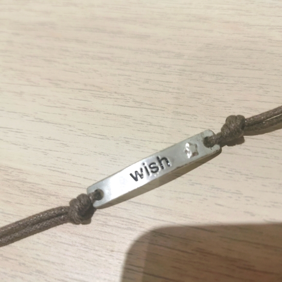 Aeropostale Wish charm Bracelet - Picture 2 of 5